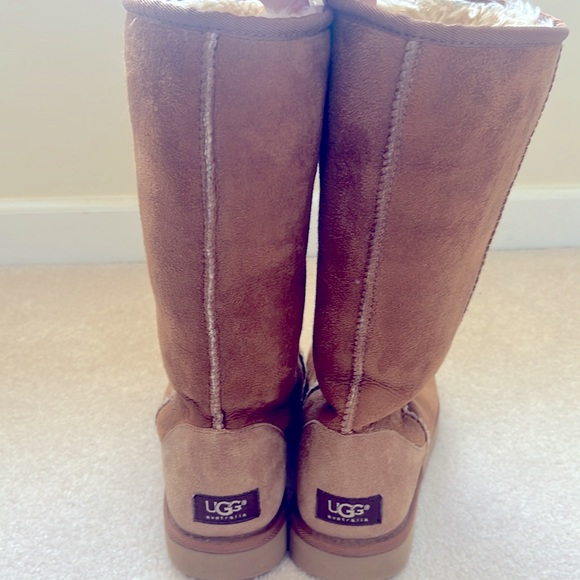 Ugg Classic Tall Chestnut Boots - Picture 2 of 9